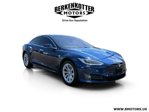 Used 2019 Tesla Model S Performance AWD/4WD image 1