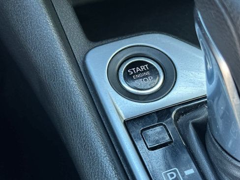 Used 2024 Nissan Sentra SV FWD image 22