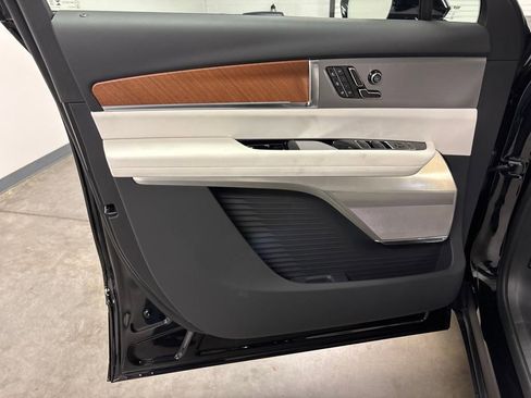 New 2026 Cadillac Vistiq Sport w/ LPO, Floor Liner Package image 23