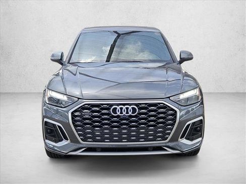Used 2023 Audi Q5 2.0T Premium Plus w/ Premium Plus Package AWD/4WD image 2