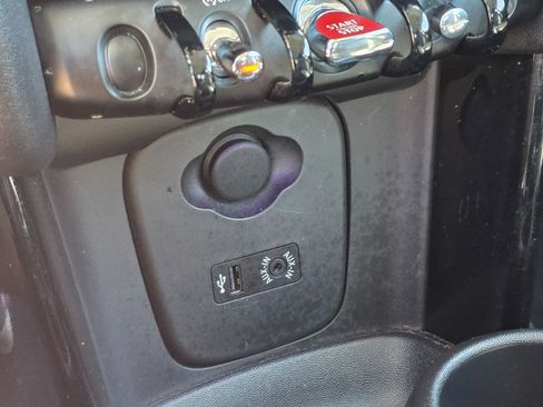 Used 2016 MINI Cooper S image 36