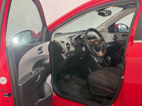 Used 2013 Chevrolet Sonic LT FWD image 12