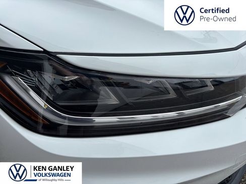 Used 2025 Volkswagen Jetta Sport FWD image 3