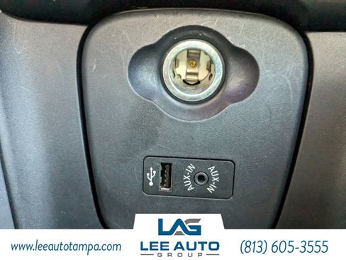 Used 2015 MINI Cooper 2-Door Hardtop image 19