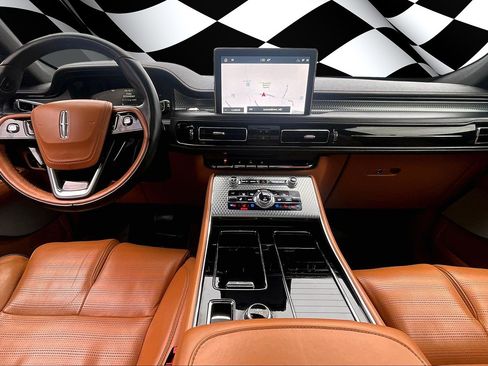 Used 2020 Lincoln Aviator Black Label w/ Dynamic Handling Package image 15