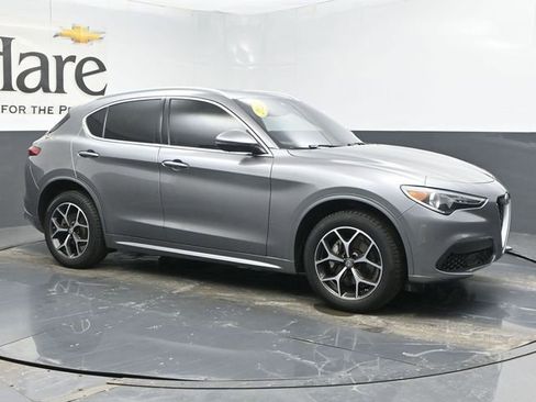 Used 2020 Alfa Romeo Stelvio Ti image 6