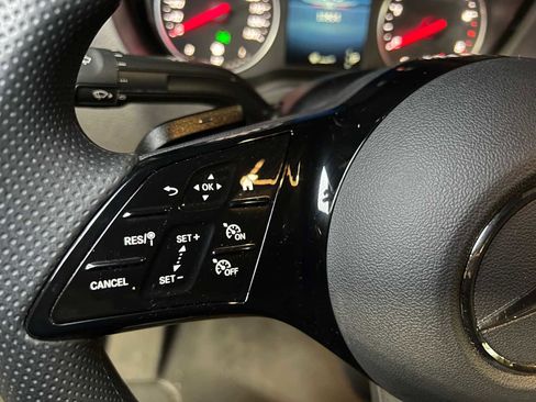 Used 2025 Mercedes-Benz Sprinter 2500 image 26