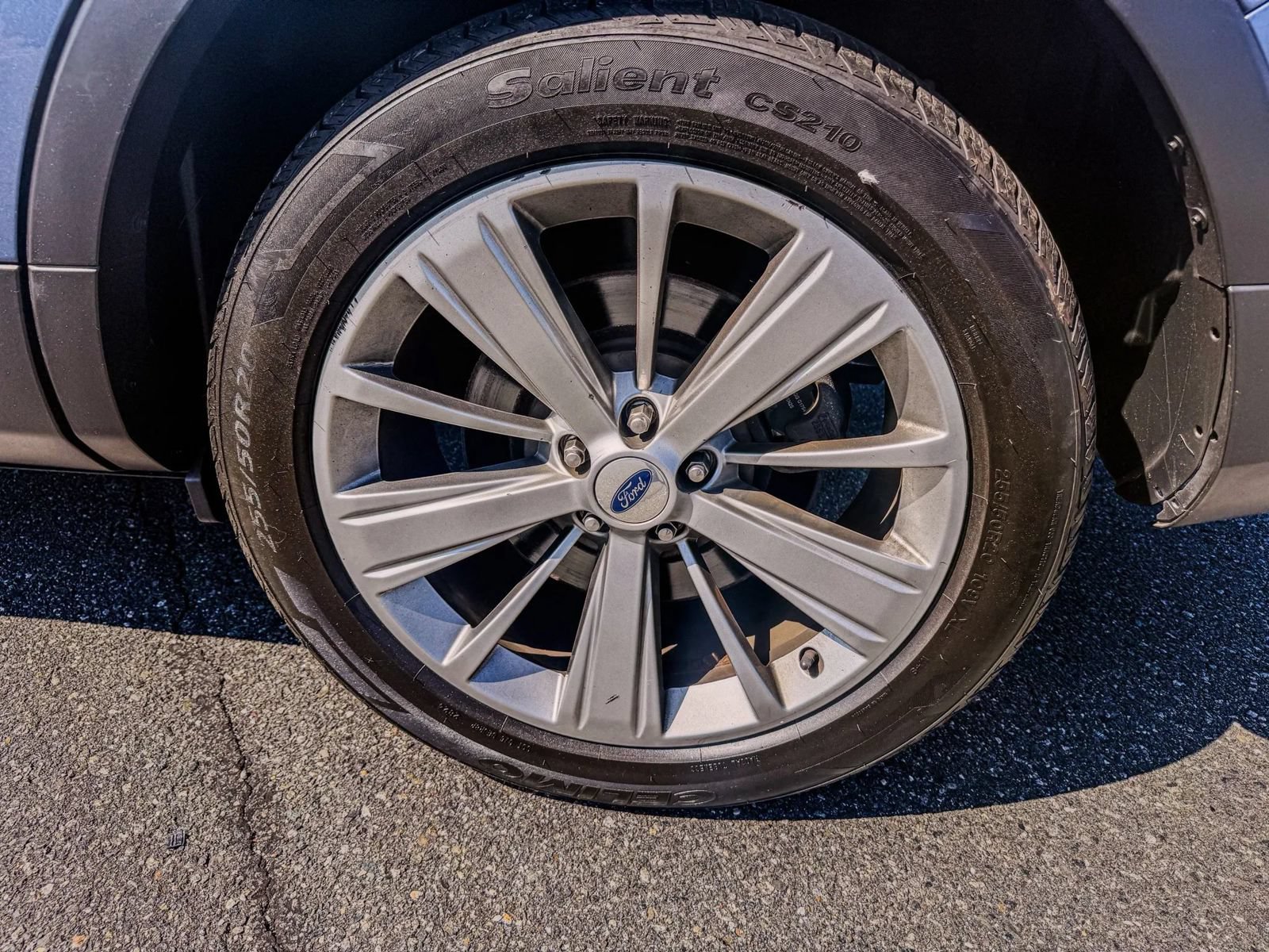 Used 2018 Ford Explorer Limited FWD image 33