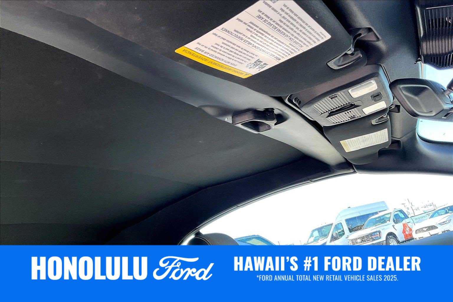 Used 2024 Ford Mustang Convertible RWD image 29