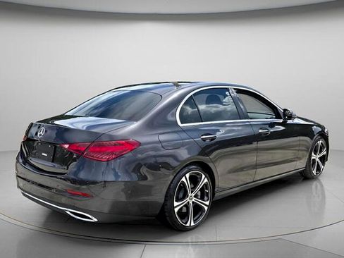 Used 2022 Mercedes-Benz C 300 Sedan image 7