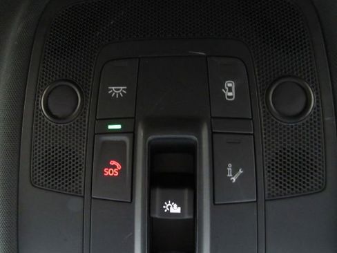 Used 2022 Audi Q3 2.0T Premium Plus w/ Premium Plus Package image 56