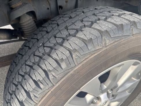 Used 2011 Toyota Tundra Limited image 12