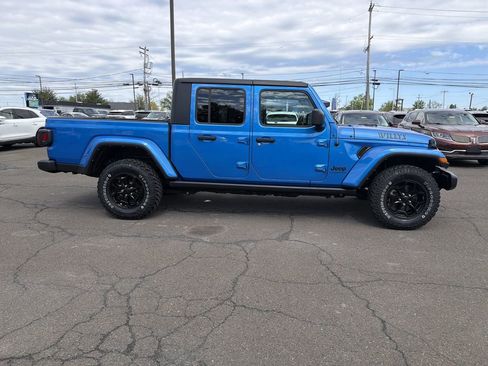 Used 2021 Jeep Gladiator Sport AWD/4WD image 6