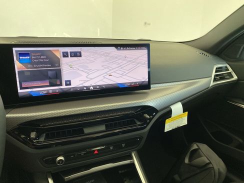 Used 2025 BMW 330i xDrive Sedan w/ Convenience Package image 22