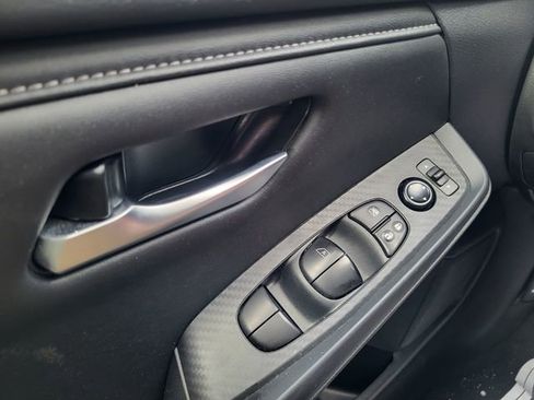 Used 2025 Nissan Sentra SV FWD image 23
