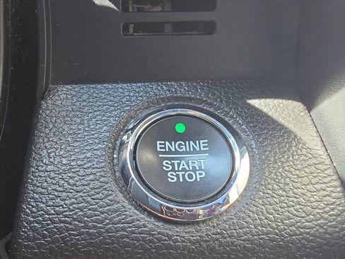 Used 2021 Ford F250 Lariat AWD/4WD image 31