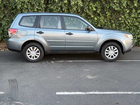 Used 2013 Subaru Forester 2.5X image 7