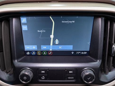 Used 2022 GMC Canyon Denali AWD/4WD image 17