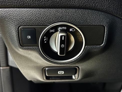 Certified 2019 Mercedes-Benz CLA 250 image 18