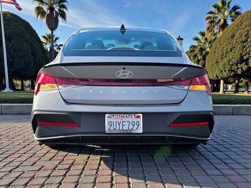Certified 2025 Hyundai Elantra Sport image 6