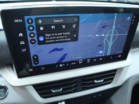 New 2026 Ford Explorer Active AWD/4WD image 5
