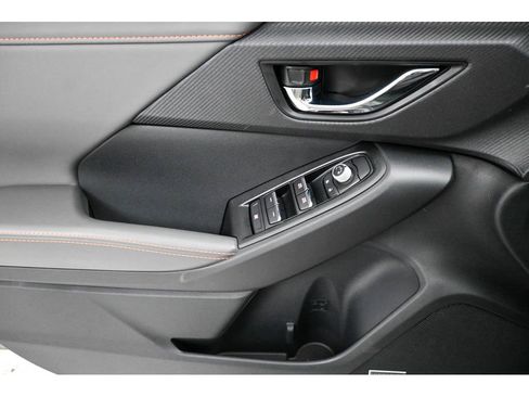 New 2025 Subaru Crosstrek 2.5i Limited w/ Crosstrek Mirror Package image 13