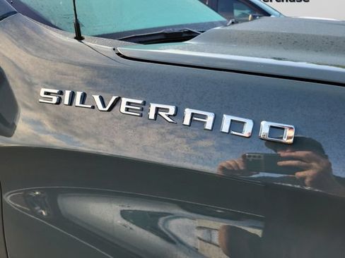 Used 2025 Chevrolet Silverado 1500 LT RWD image 6
