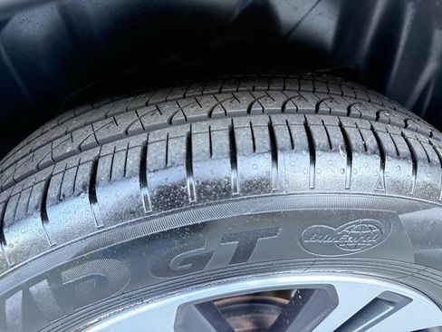 Used 2018 Subaru Outback 2.5i Limited image 38