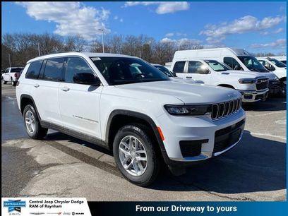 New 2025 Jeep Grand Cherokee L Laredo w/ Luxury Tech Group I