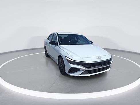 New 2026 Hyundai Elantra Sport FWD image 3