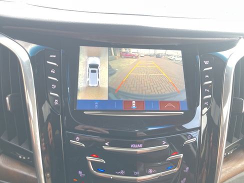 Used 2019 Cadillac Escalade ESV Luxury w/ LPO, Escalade Noir Package image 26