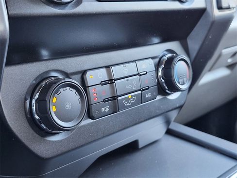 Used 2020 Ford F150 XLT w/ Equipment Group 302A Luxury image 22