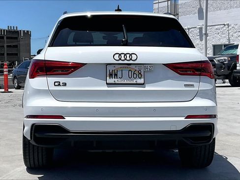 Used 2023 Audi Q3 2.0T Premium Plus w/ Premium Plus Package AWD/4WD image 5