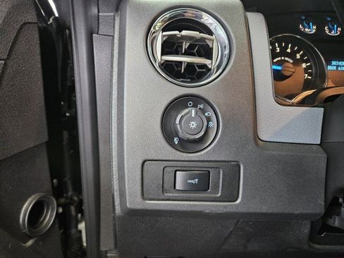 Used 2013 Ford F150 XLT AWD/4WD image 26