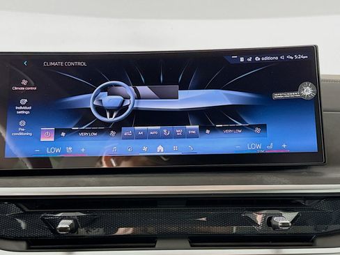 New 2026 BMW X5 sDrive40i w/ Premium Package RWD image 16