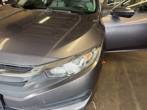 Used 2017 Honda Civic EX image 30