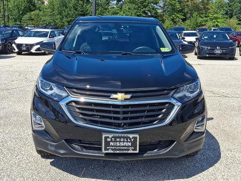 Used 2019 Chevrolet Equinox LT AWD/4WD image 2