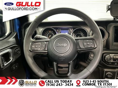 Used 2023 Jeep Wrangler Unlimited Sport AWD/4WD image 12