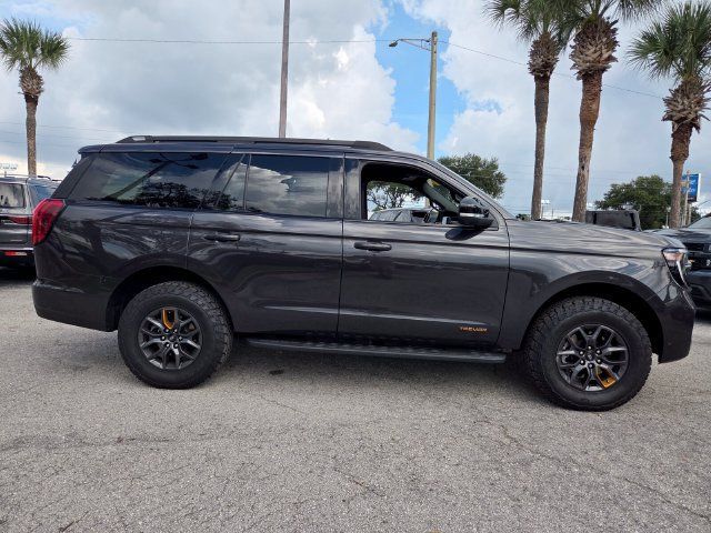 Used 2025 Ford Expedition Tremor AWD/4WD image 7