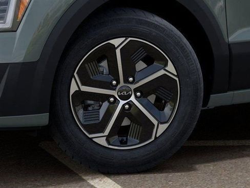 New 2026 Kia Niro EX FWD image 9