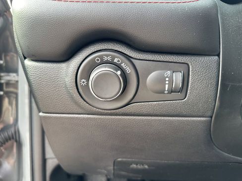 Used 2023 Dodge Durango GT image 19