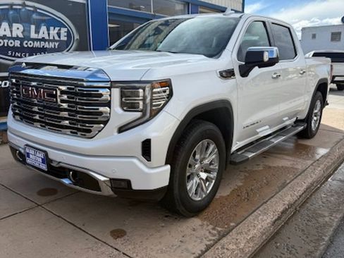 Used 2022 GMC Sierra 1500 Denali w/ Technology Package image 1