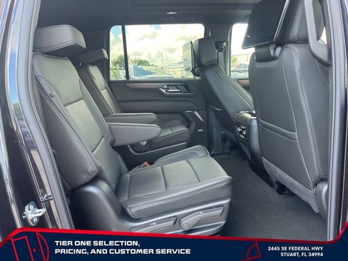 New 2026 GMC Yukon XL Denali w/ Denali Reserve Package AWD/4WD image 17