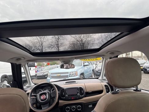 Used 2016 FIAT 500L Lounge image 37