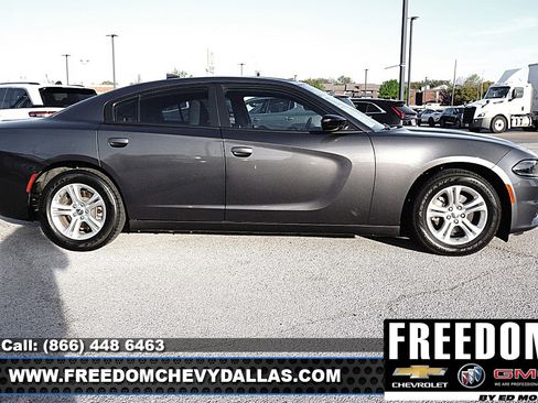 Used 2023 Dodge Charger SXT image 38