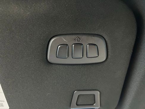 Used 2024 Lincoln Nautilus Reserve w/ Equipment Group 202A AWD/4WD image 28