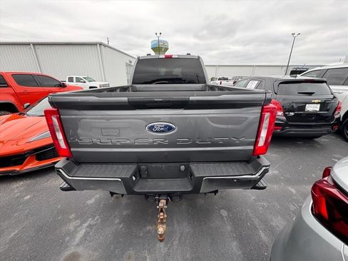 Used 2024 Ford F250 XLT w/ FX4 Off-Road Package AWD/4WD image 7