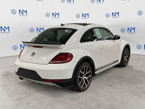 Used 2018 Volkswagen Beetle 2.0T Dune image 5