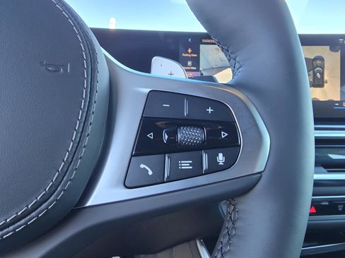 New 2026 BMW X5 xDrive40i w/ M Sport Package image 23