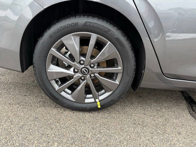 New 2026 Nissan Sentra SL w/ Floor Mat Package FWD image 12